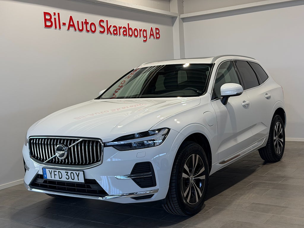 Volvo XC60 Recharge T6 AWD Läder Panoramatak VOC
