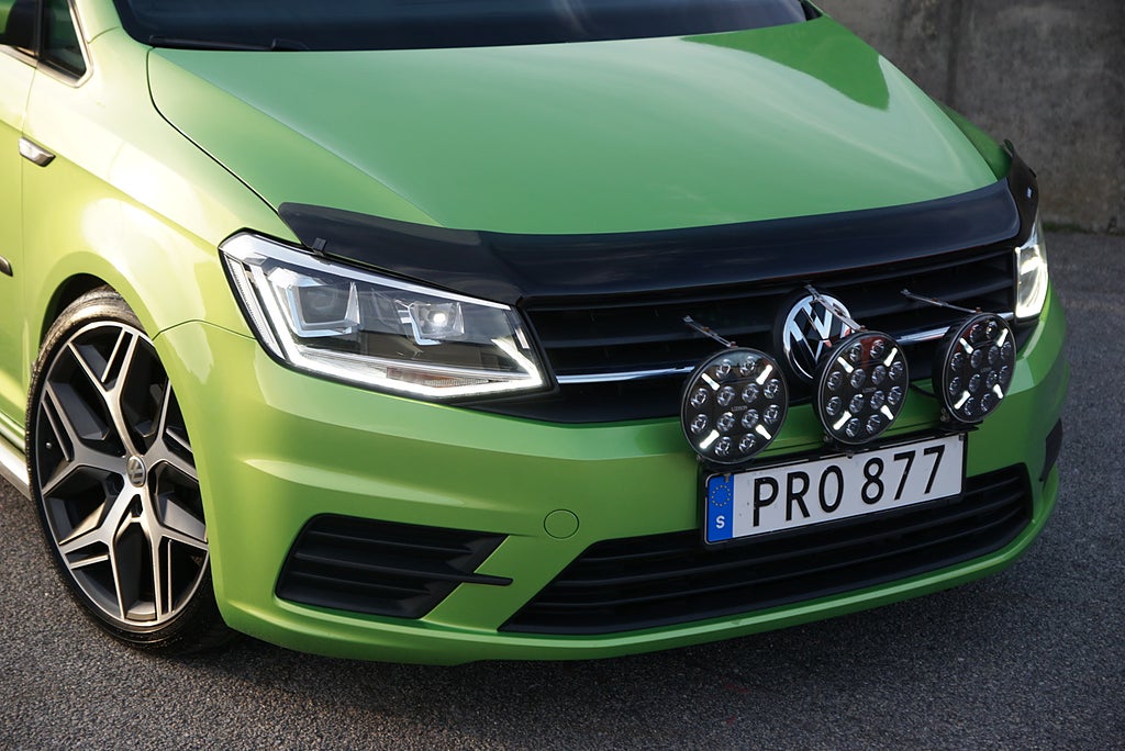 Volkswagen Caddy 2.0 TDI Viper Green|BSR 180hk|Bilstein B16|19”|UNIK|
