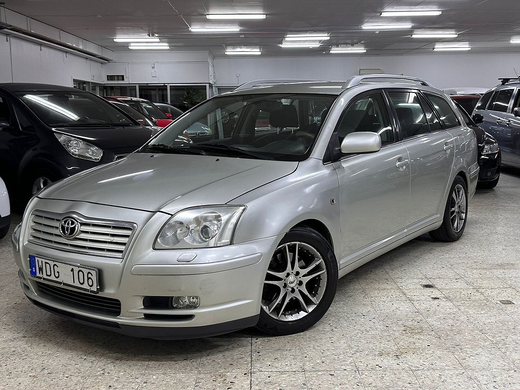 Toyota Avensis Kombi 2.0 D-4 VVT-i I DRAG I NY SERVAD 