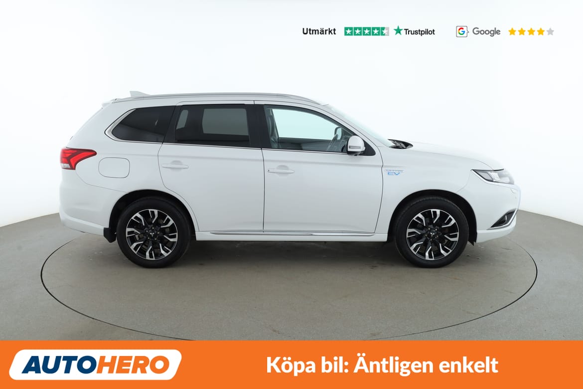 Mitsubishi Outlander 2016, bild 7/77
