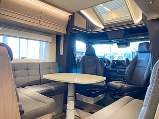 Husbil-halvintegrerad Kabe TMRX 780 LXL 10 av 33