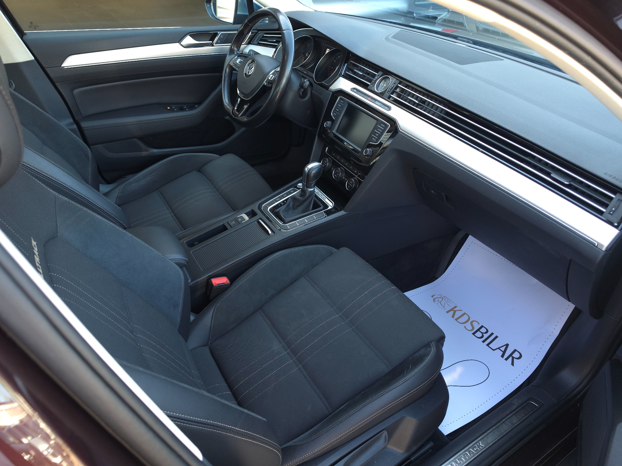 Volkswagen Passat 2017, kuva 7/42