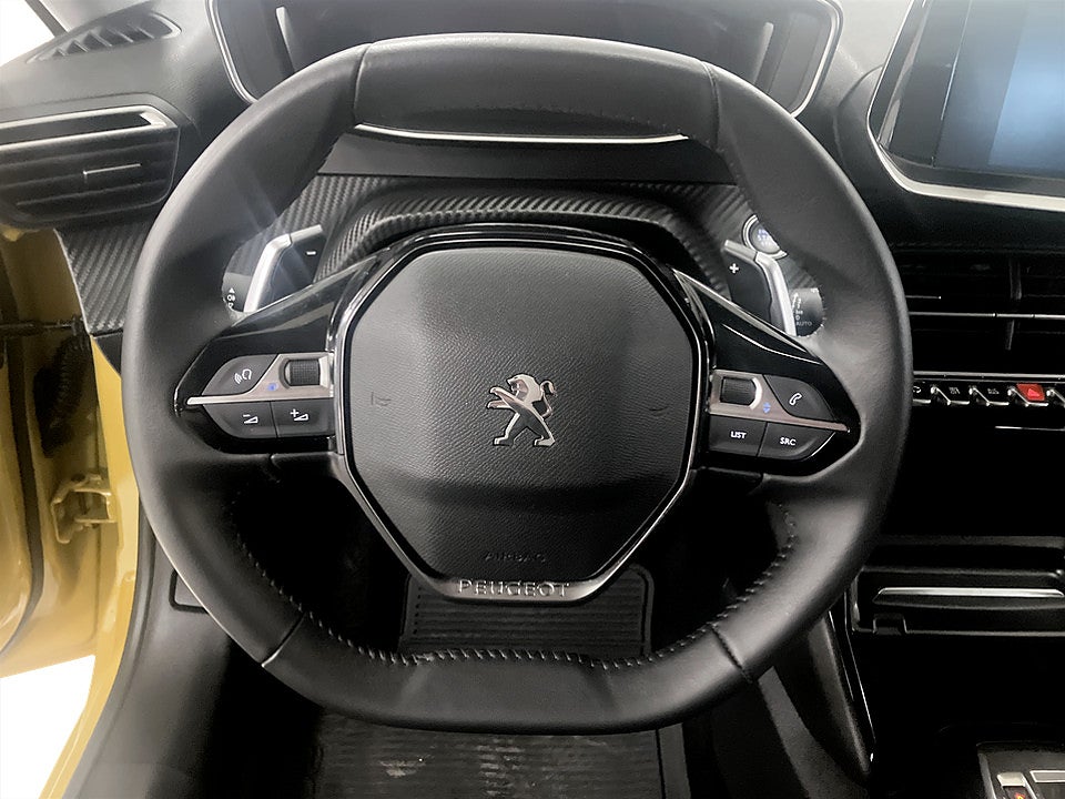 Bild på Peugeot 208 Allure Pack 1.2 PT 100hk Aut B-KAMERA BACKSENSORER