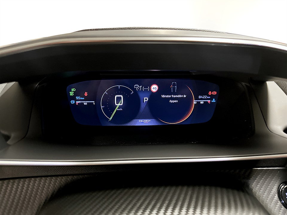 Bild på Peugeot 2008 GT 1.2 PT 130hk Aut B-KAMERA CARPLAY