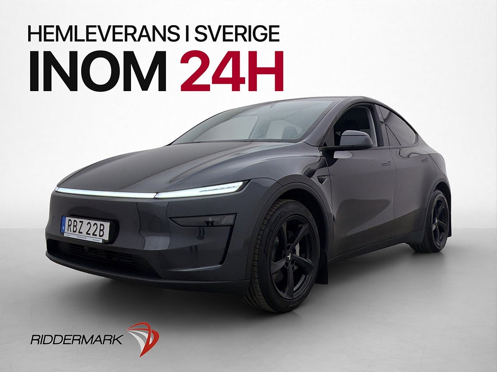 Tesla Model Y Long Range AWD Värmepump Dragkrok Svensksåld