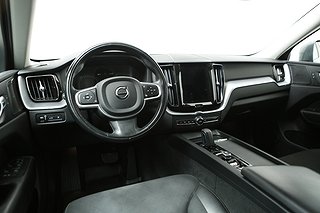 SUV Volvo XC60 14 av 28