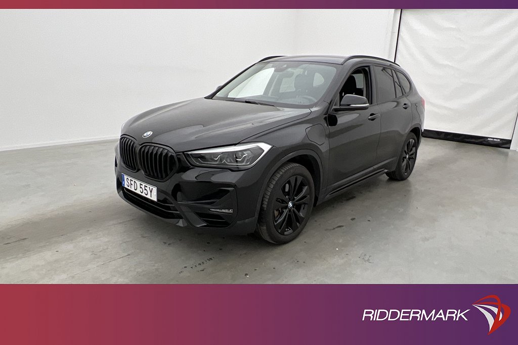 BMW X1 xDrive25e Sport Line Kamera HUD M-Ratt Navi Drag