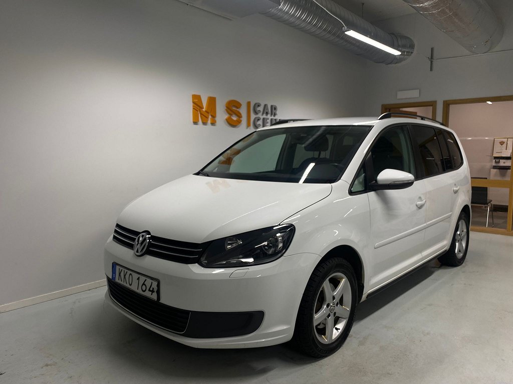 Volkswagen Touran 1.6 TDI BMT 7sits Drag B-kamera P-värme