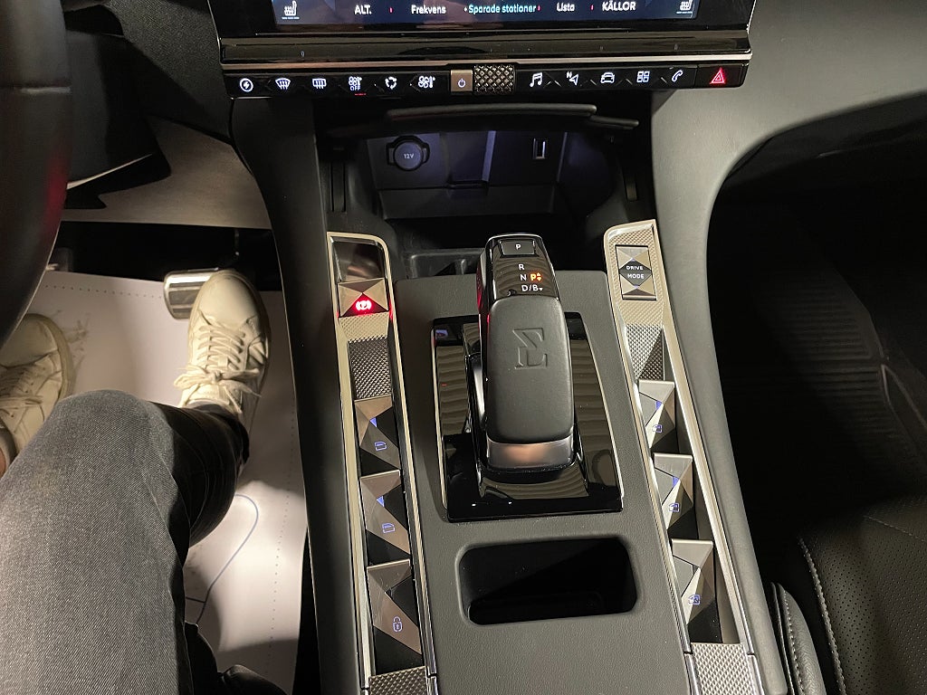 Bild på DS 7 Crossback E-Tense Exclusive 300hk 4x4 - PANORAMA, FOCAL