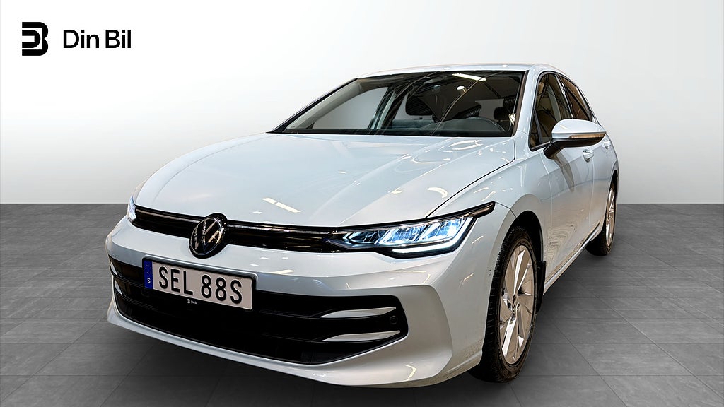 Volkswagen Golf 1.5 Life eTSI 150hk Värmare/Backkamera