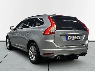 Volvo XC60 D4 AWD Automat R-Design Kamrem Bytt/Kamera/Drag/S&VDäck – bild 5