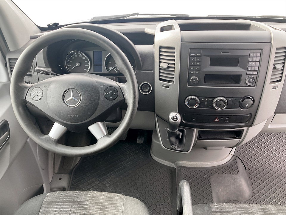Bild på Mercedes-Benz Sprinter 211 Tempmatic CDI 114hk Aut L3H2 DRAG