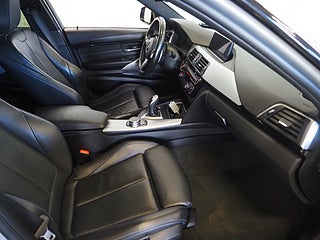 Kombi BMW 320 10 av 25