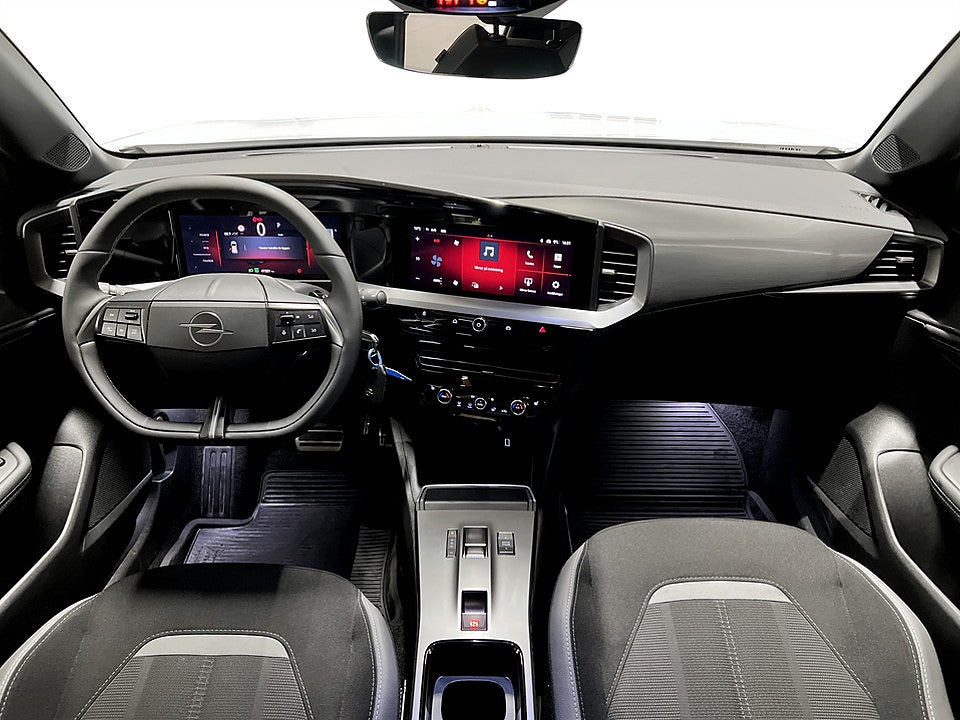 Bild på Opel Mokka GS Hybrid 1.2 Turbo 145hk Aut B-KAMERA CARPLAY
