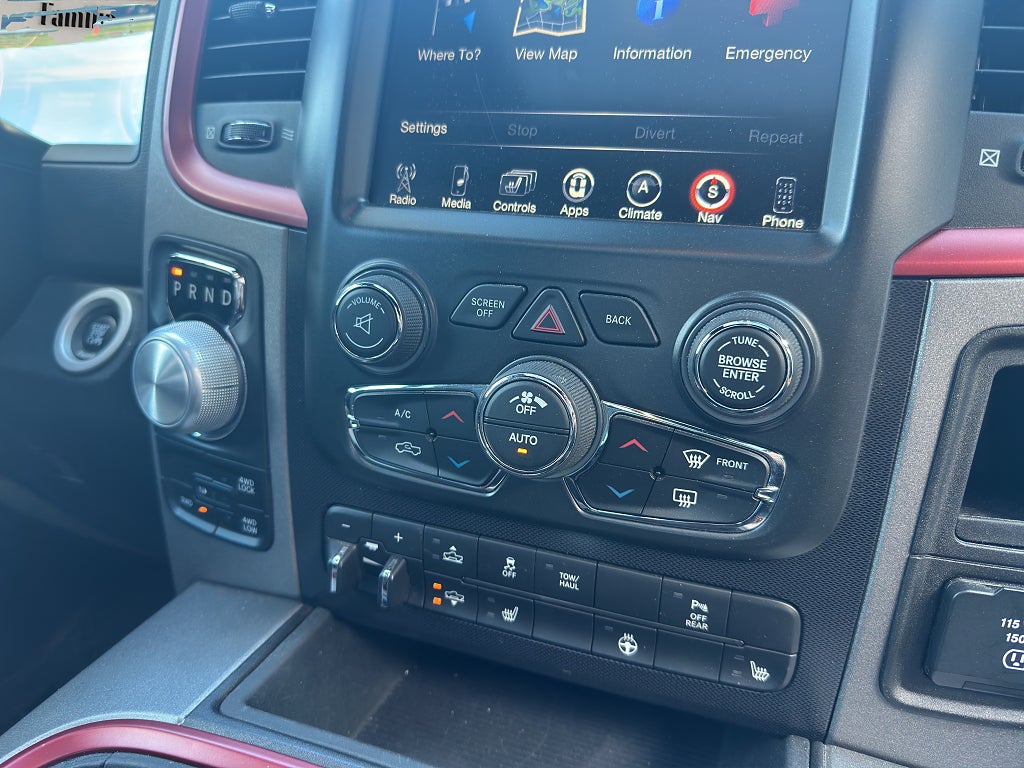 Dodge Ram 1500 Rebel 5,7 L Mkt fin o låga mil 4 X 4  394 hk - bild 18