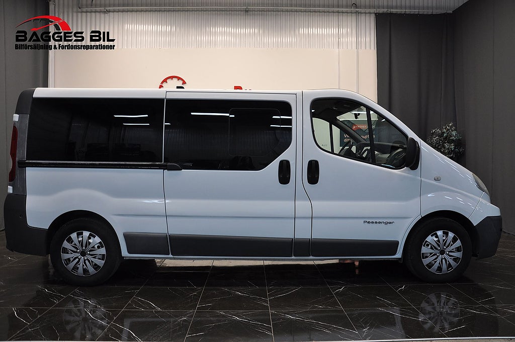 Renault Trafic Kombi 2.9t 2.5 dCi 146hk | Ny servad| Ny Besiktad