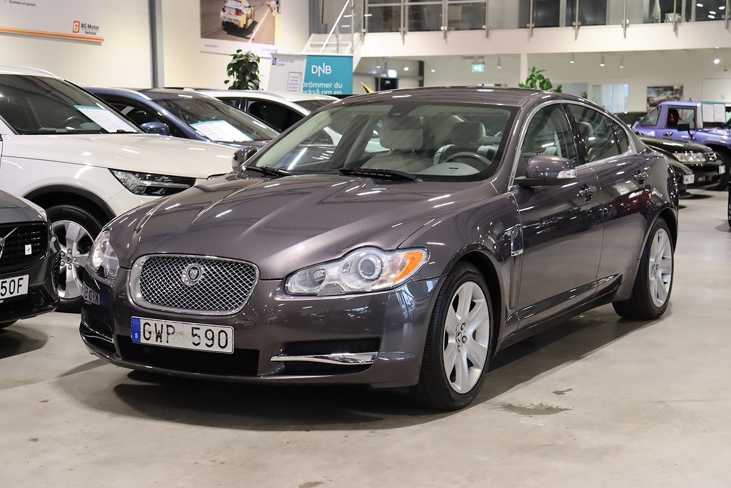 Jaguar XF 4.2 V8 298HK Premium Luxury Aut Motorv/Nyservad