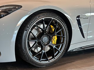 Sedan Mercedes-Benz AMG GT 21 av 21