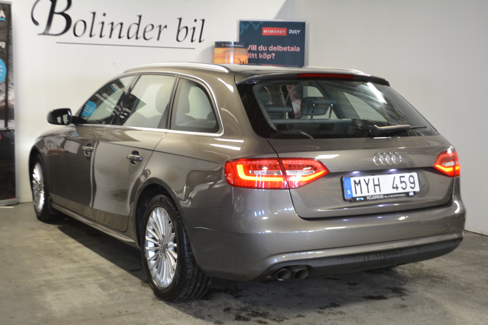 Audi A4 2013, bild 4/43