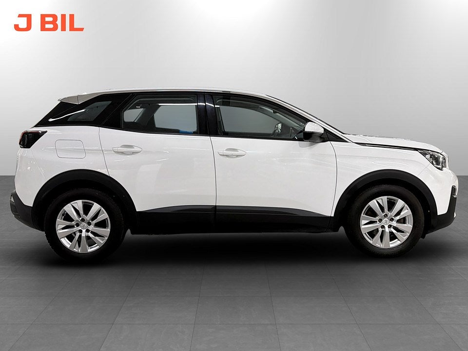 Bild på Peugeot 3008 Active 1.6 BHDi 120hk Aut - CARPLAY