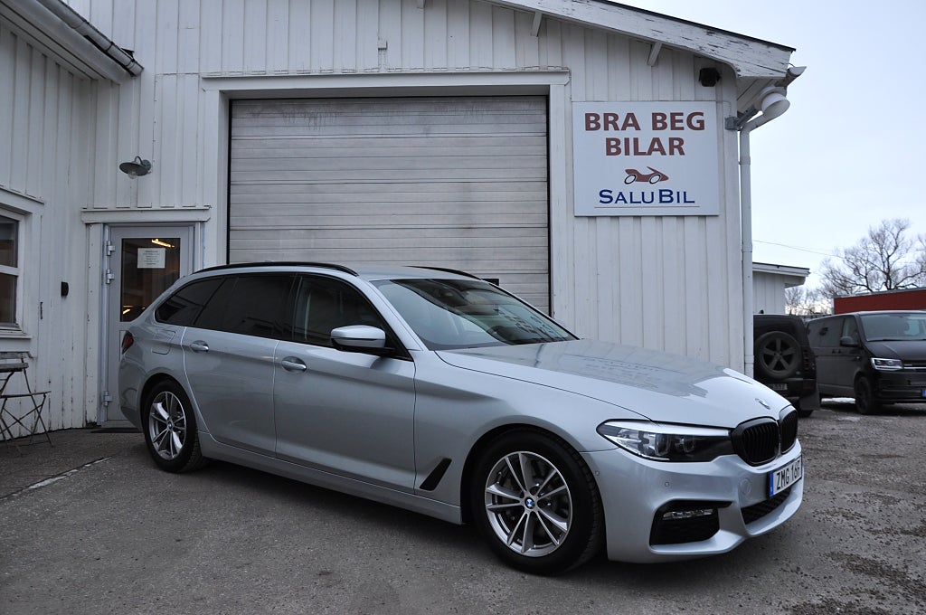 BMW 530 d xDrive Aut Touring  Navigation Läder Xenon Pdc