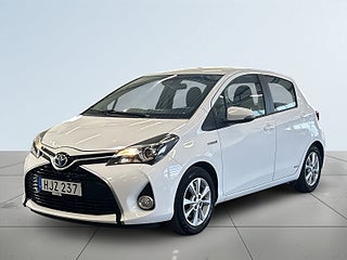 Toyota Yaris Hybrid e-CVT S&V-hjul/Kamera/Farthållare/Bluetooth