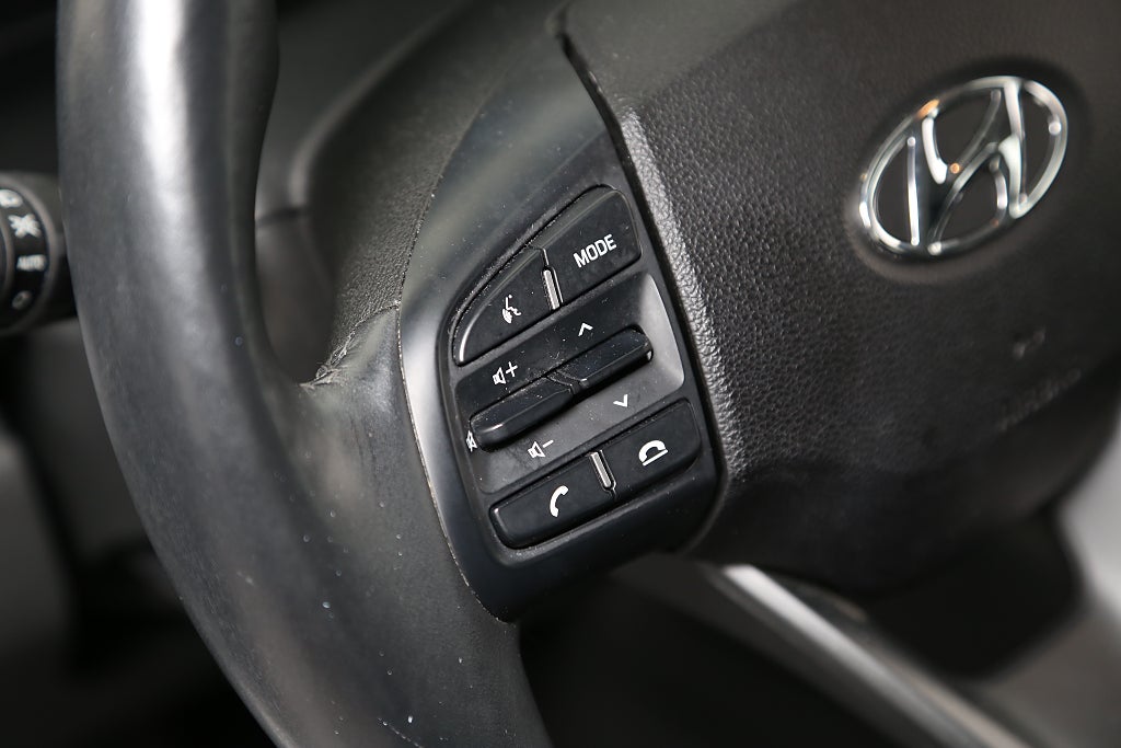 Hyundai i10 1,0 blue Essential Automat Nybilsgaranti 2023