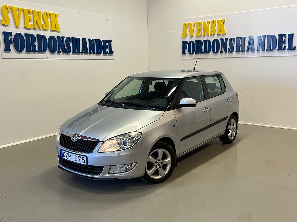 Skoda Fabia 1.2 TSI Elegance Farthållare 12000 Mil Årsskatt = 536KR