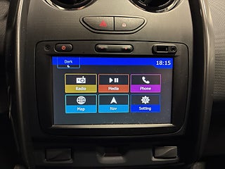 Dacia Duster 1.2 TCe 4x4 Värmare Kamkedja ISOFIX S&V-hjul