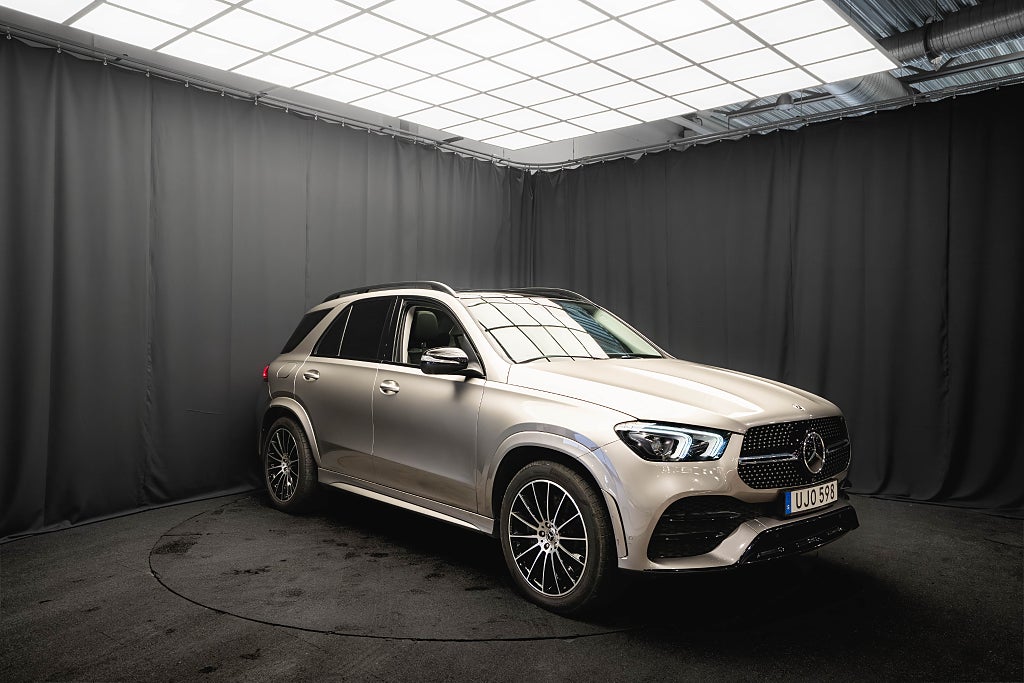 Mercedes-Benz GLE 350 de 4M AMG PANO LUFT BUR 21'' DRAG MINNE 1ÄGARE MOMS