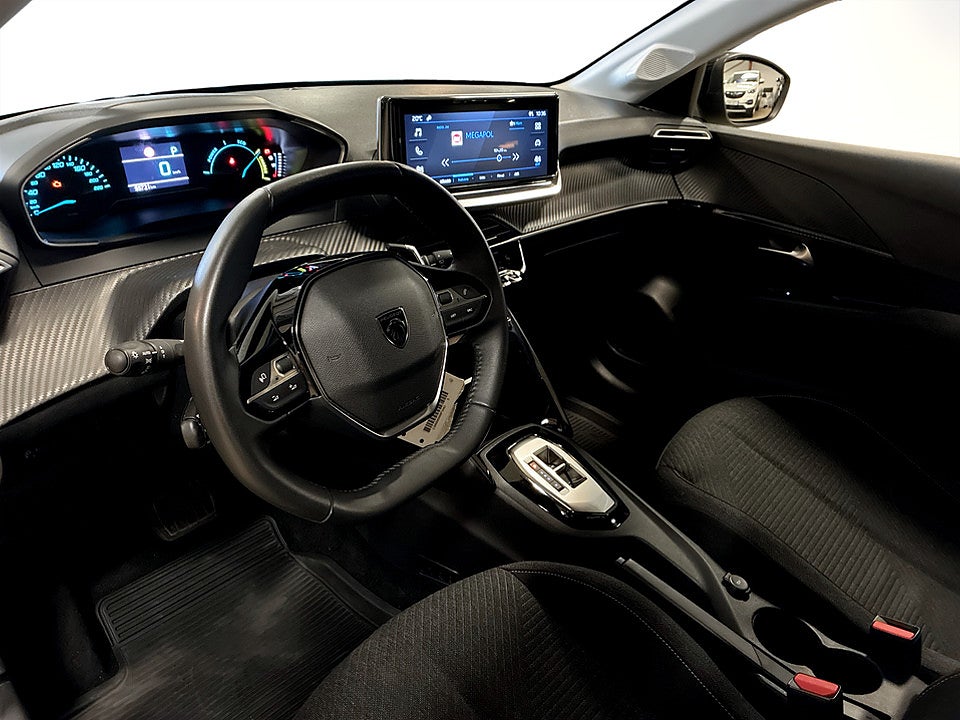 Bild på Peugeot 208 Style Hybrid 100hk Aut CARPLAY BACKSENSORER