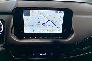 SUV Nissan Qashqai 17 av 21