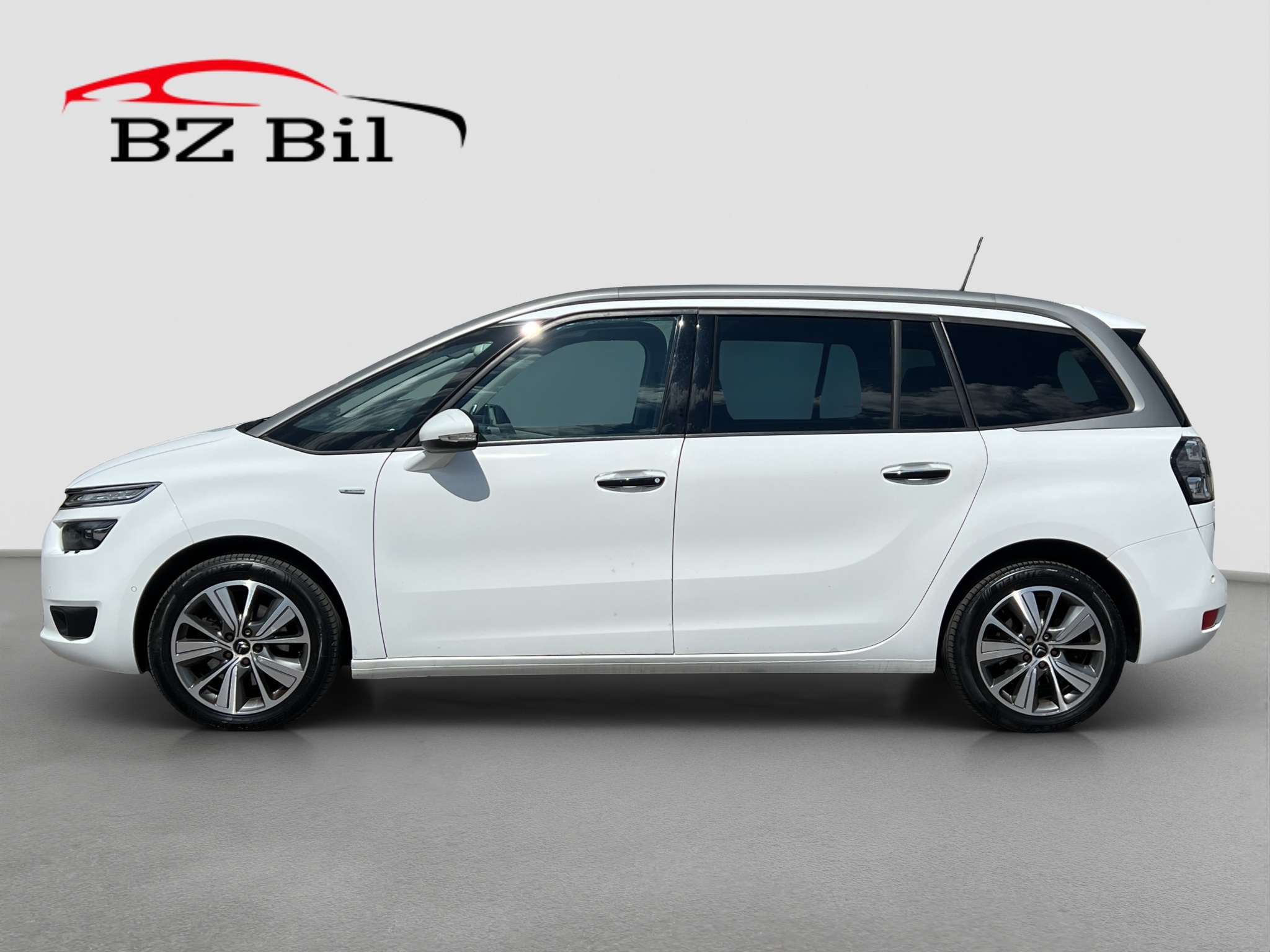 Citroen Grand C4 Picasso 2.0 HDi PANO 2016, bild 2/51