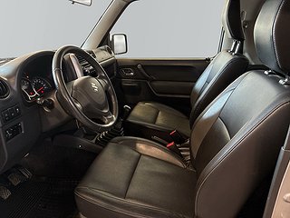 Suzuki Jimny 1.3 VVT 4WD Dragkrok Skinnklädsel Kamkedja