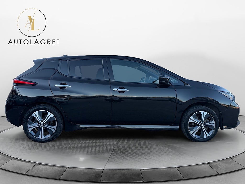 Nissan Leaf 2022 - miniatyr 7