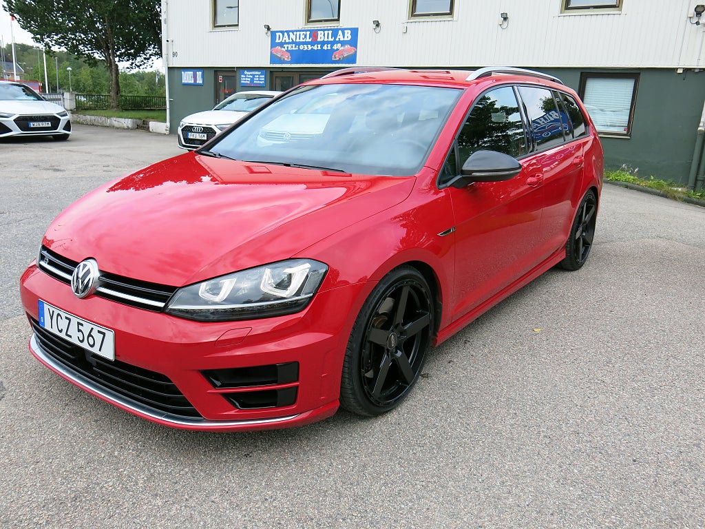 Volkswagen Golf Sportscombi R 2.0 TSI 300HK BMT 4Motion R 