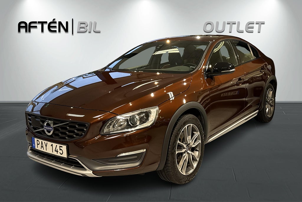 Volvo S60 Cross Country D4 Summum 190hk FWD|Värmare|Taklucka|Drag|Kamrem bytt!|
