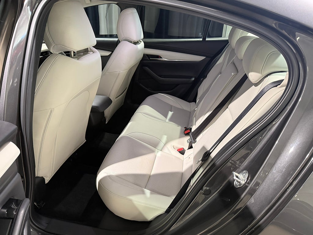 Mazda 3 2019 - miniatyr 12
