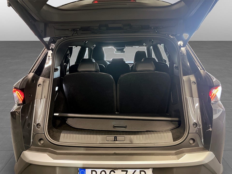 Bild på Peugeot 5008 GT Hybrid 145hk Aut 7-SITS B-KAMERA CARPLAY