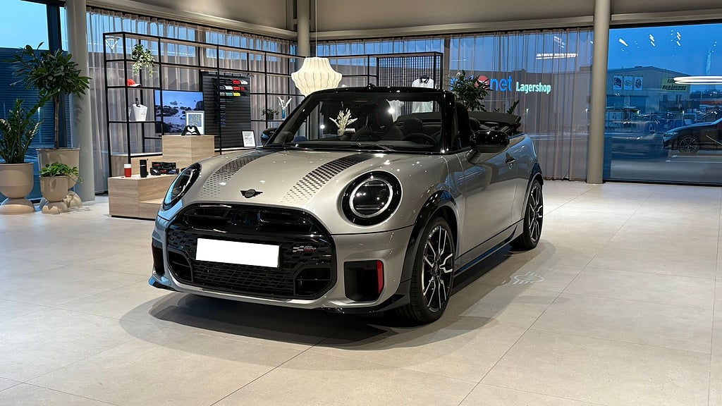 MINI Cabrio John cooper works//231hk//Utrustad med M-paket