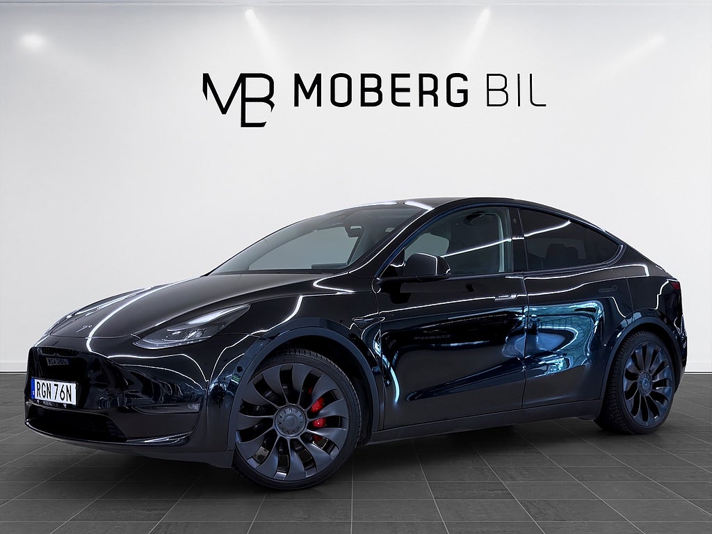 Tesla Model Y Performance 534hk Pano Läder Drag B-Kamera