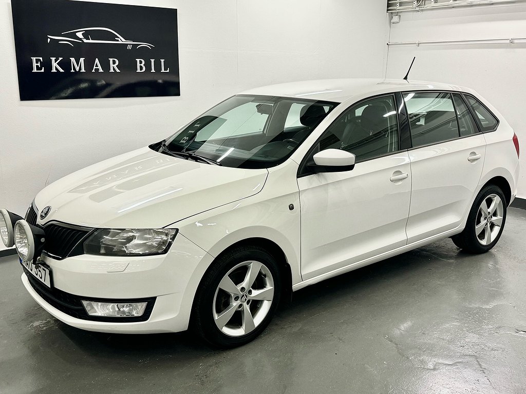 Skoda Rapid Spaceback 1.2 TSI Plus|Navi|NyServ|P-Sensorer|