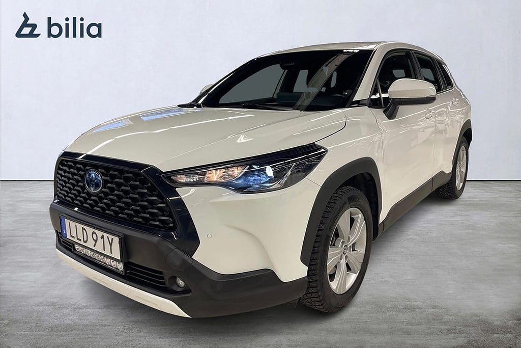 Toyota Corolla Cross Hybrid AWD-i 2,0 ACTIVE PLUS