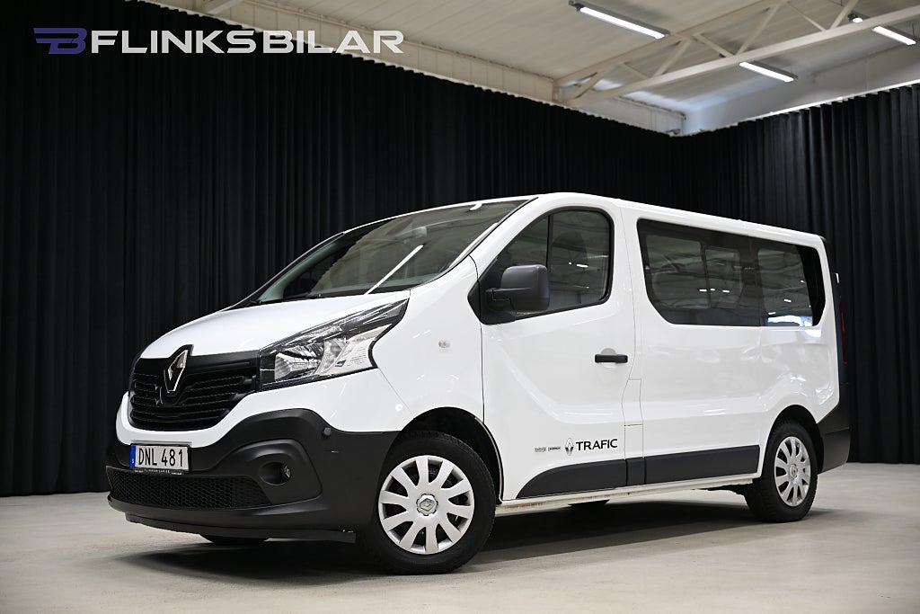 Renault Trafic 125HK Passenger|Drag|Värmare|M/K-Värmare|Lågmil