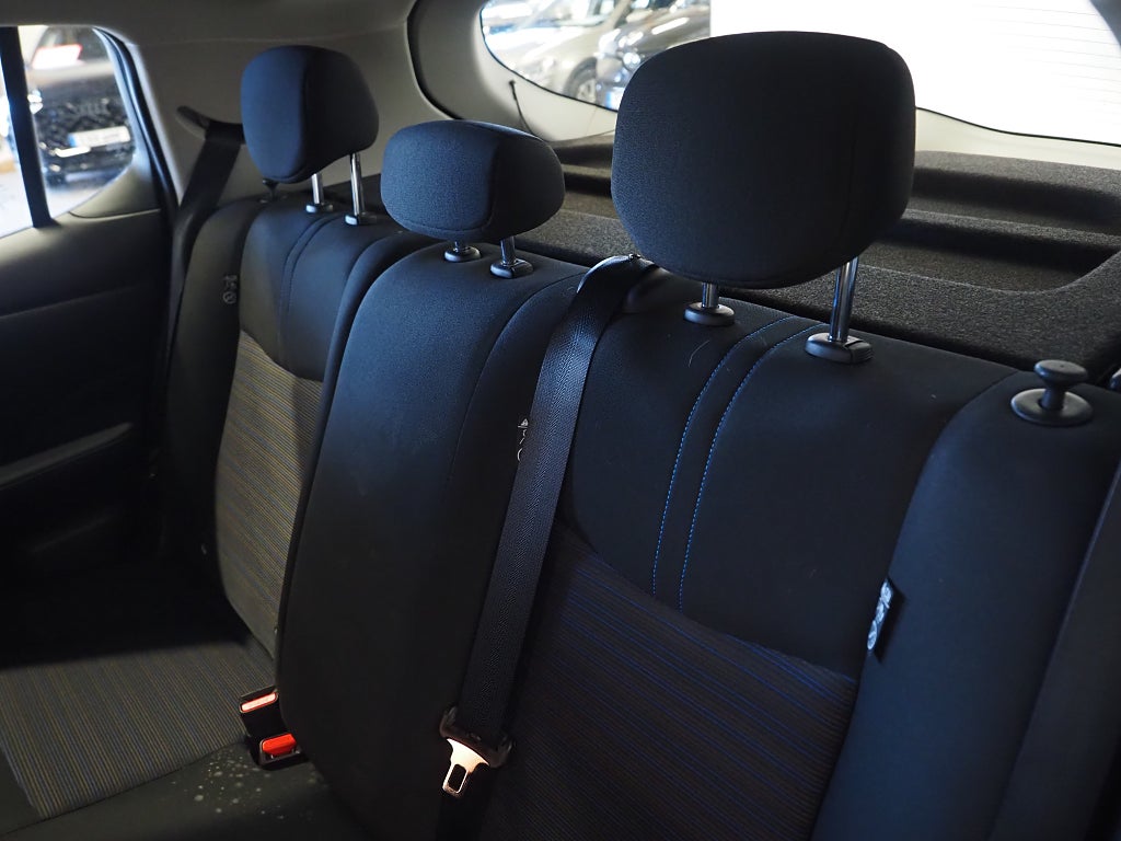 Nissan Leaf 40 kWh 150hk Acenta |Backkamera| Rattvärme | 2023