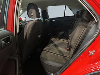 Volkswagen T-Roc 2.0 TDI 4Motion Drag Pvärm Kamera MoK GPS SoV – bild 12