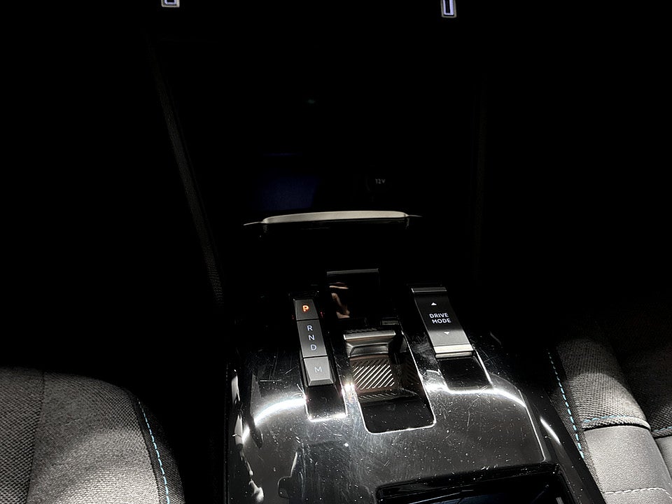 Bild på Citroen C4 Shine 1.2 PT 130hk Aut NAVI CARPLAY