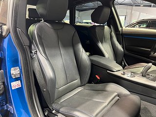 Halvkombi BMW 320 9 av 23