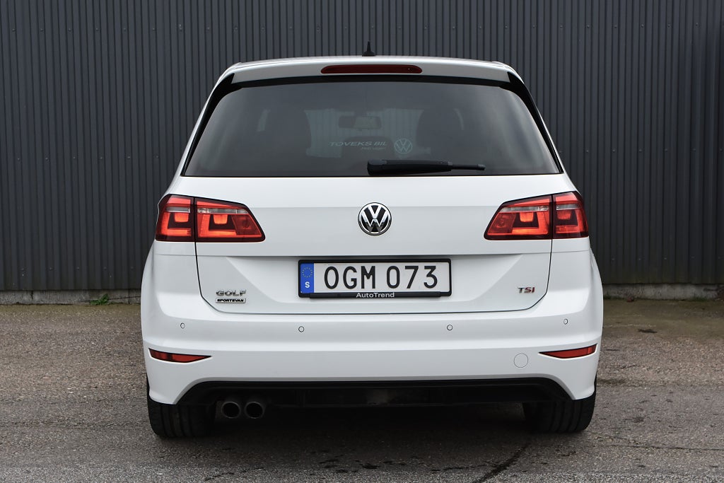 Volkswagen Golf Sportsvan 2017 - miniatyr 8