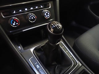 Kombi Volkswagen Golf 18 av 23